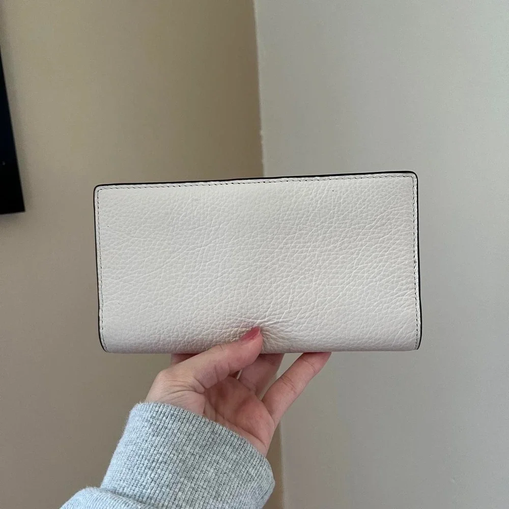 Y2K 2000s Coach Trifold White Leather Floral wallet / clutch